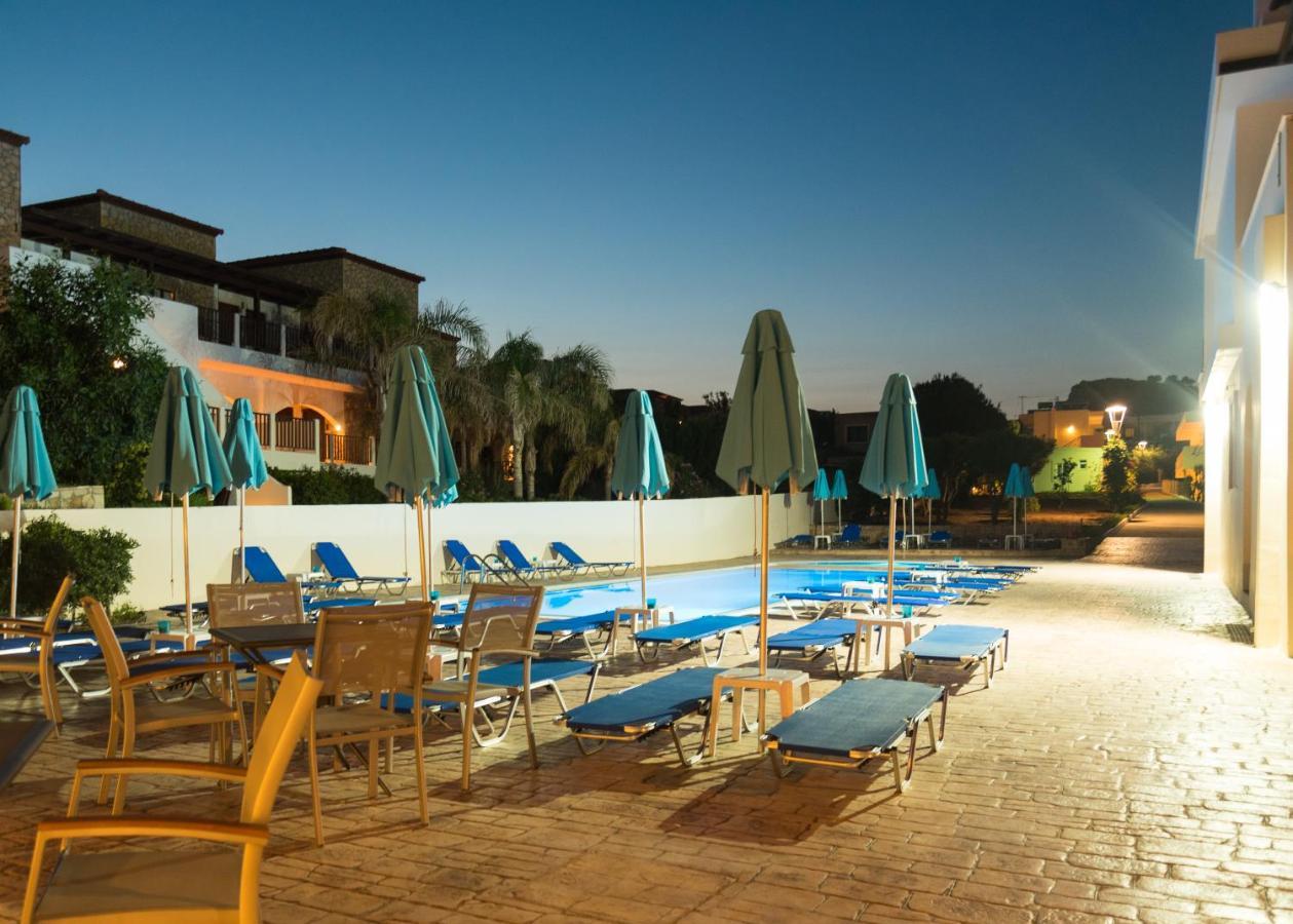 Amaryllis Front Beach Hotel Lardos Exteriör bild